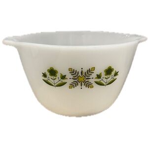 Vintage Anchor Hocking Fire King Milk Glass Bowl